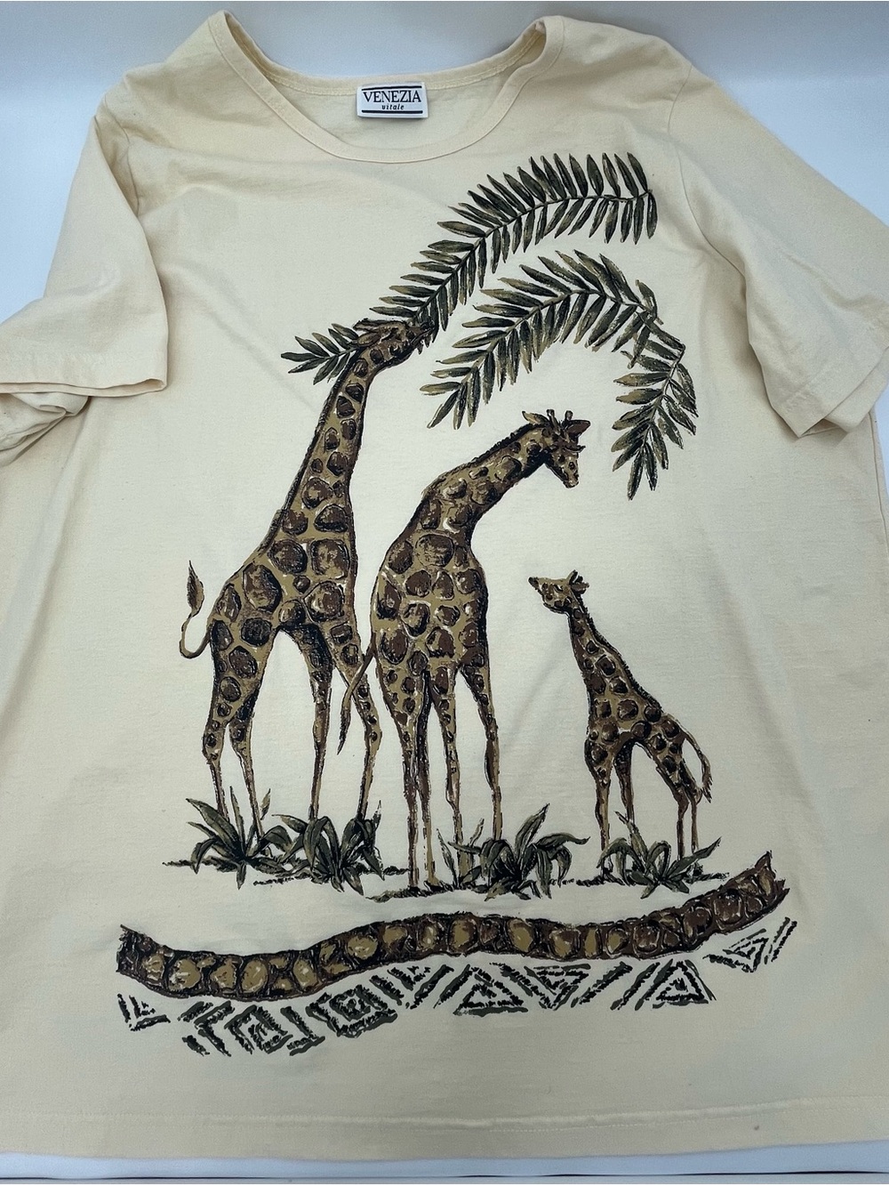 Venezia Cream Short Sleeve Tee with Brown Giraffe Graphic 3X